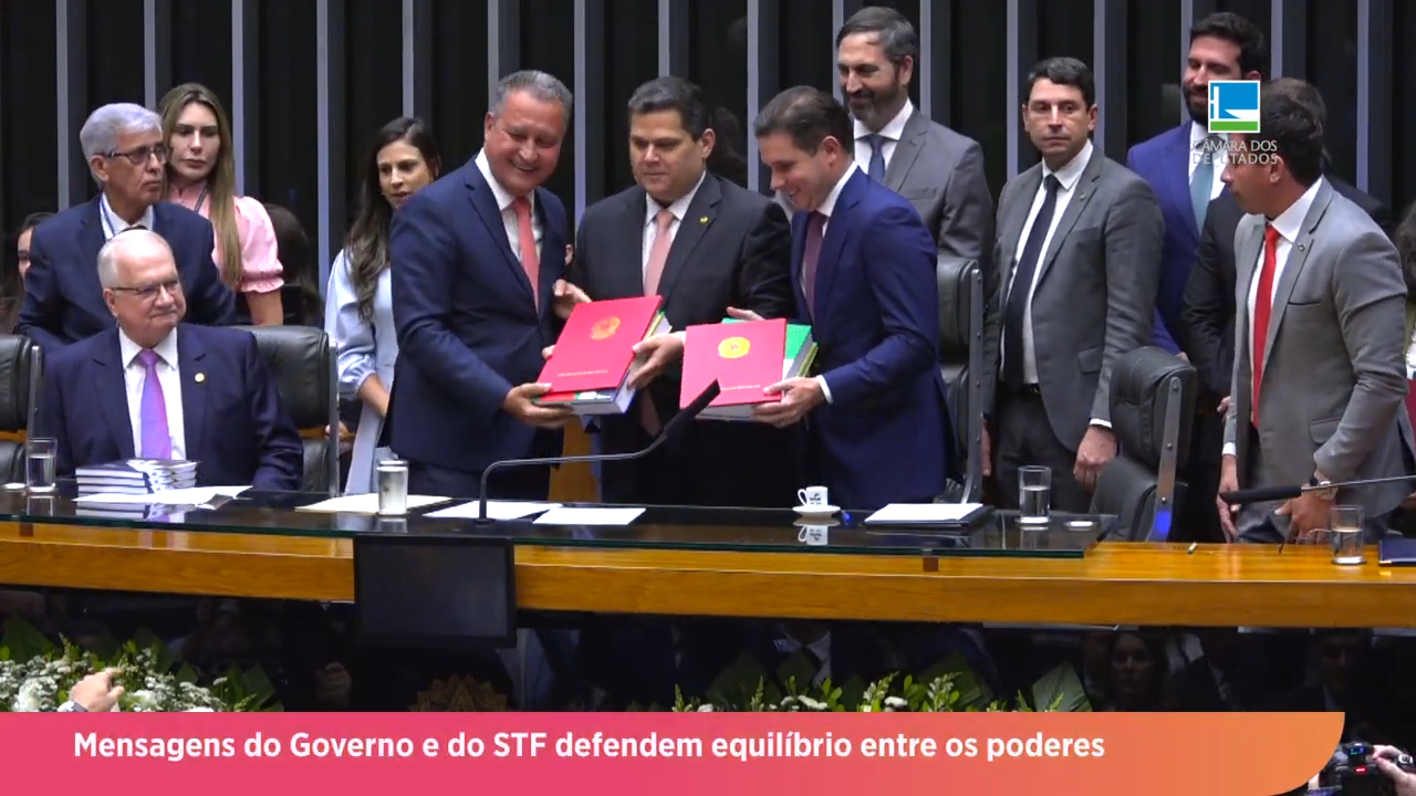 Mensagens do Governo e do STF defendem equilíbrio entre os poderes