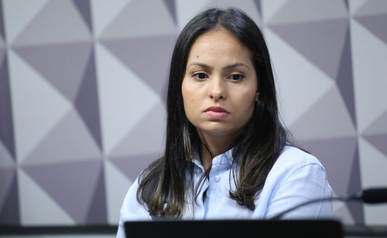 Oitivas de testemunha. Ex-secretária do empresário Antônio Carlos Camilo Antunes, Aline Bárbara Mota de Sá Cabral