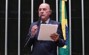 Dr. Zacharias Calil