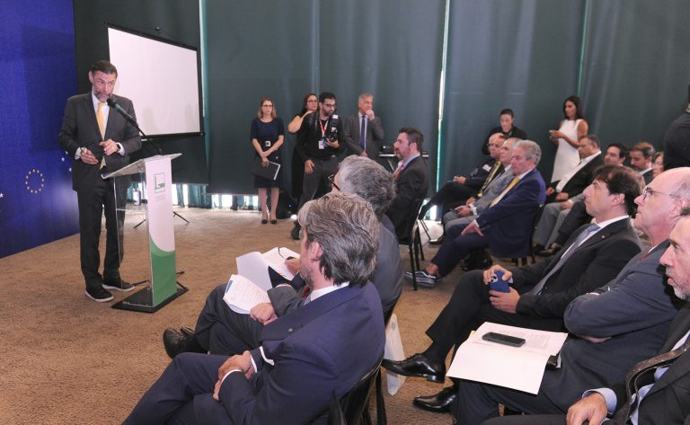 Frente Parlamentar Mista vai acompanhar execução do acordo entre Mercosul e União Europeia – Notícias Frente Parlamentar Mista vai acompanhar execução do acordo entre Mercosul e União Europeia – Notícias