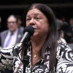 Comissão aprova projeto que equipara lúpus a deficiência para fins legais