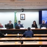 Debatedores divergem sobre indenização a clubes formadores de atletas
