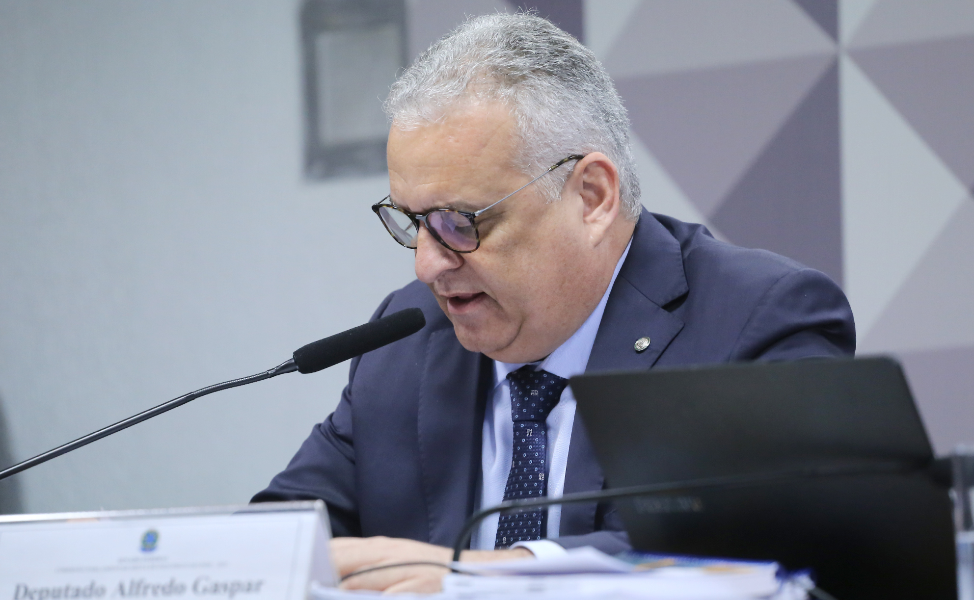 CPMI do INSS deve acabar nesta noite, com ou sem aprovação do relatório CPMI do INSS deve acabar nesta noite, com ou sem aprovação do relatório