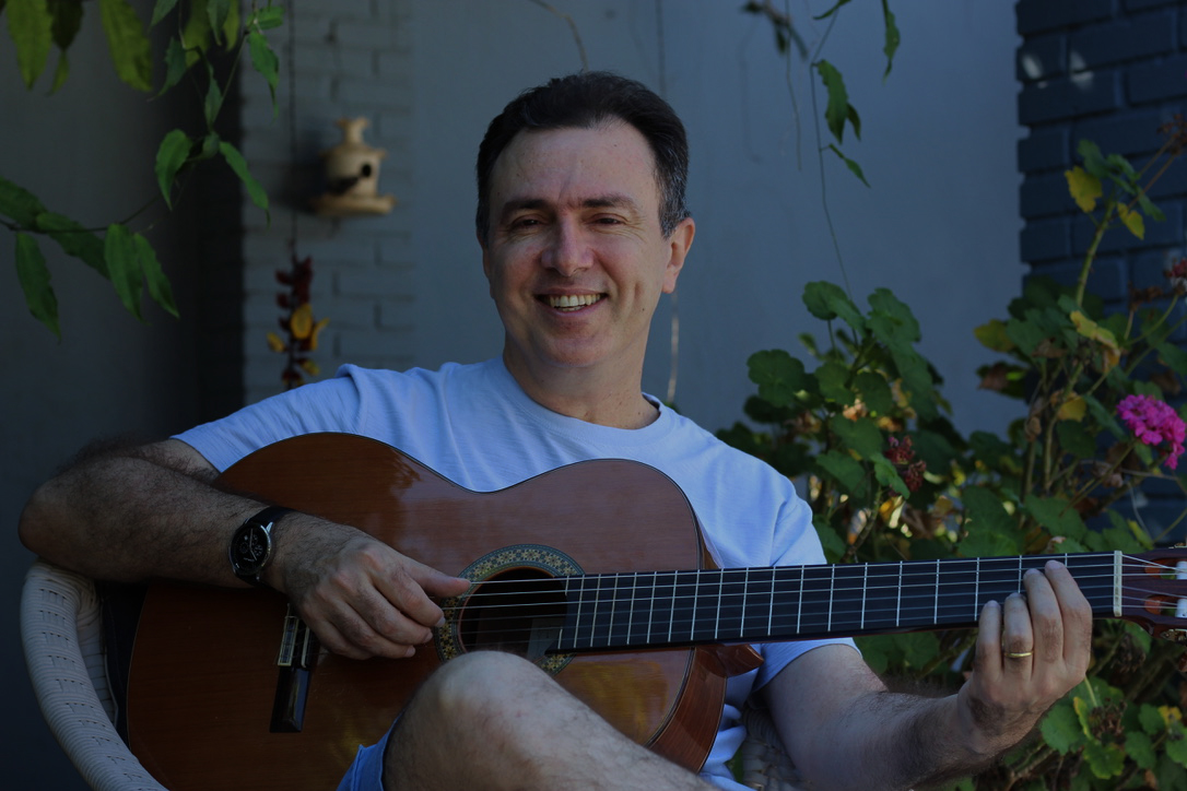 Glauco Luz: alegrias e desafios de um artista em Brasília