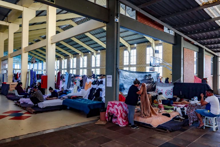 Abrigo enchente ULBRA Canoas RS