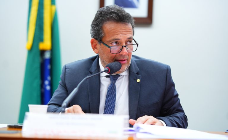 Projeto cria sistema de proteção e restituição em 48 horas para idosos vítimas de golpes digitais – Notícias Projeto cria sistema de proteção e restituição em 48 horas para idosos vítimas de golpes digitais – Notícias
