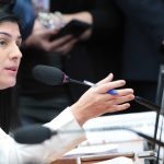Comissão aprova prioridade no SUS para mulher que perde filho na gravidez ou no parto
