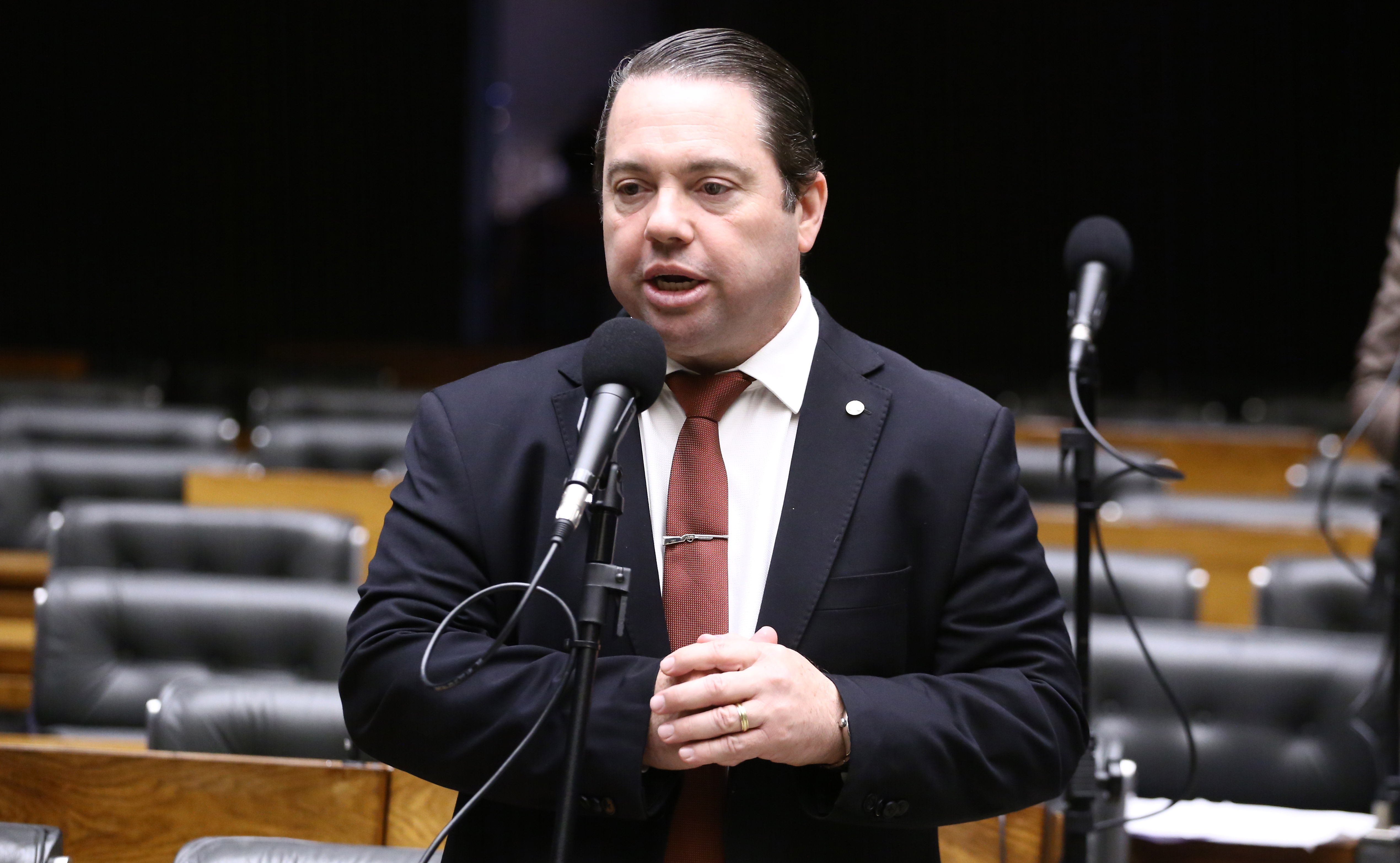 Comissão aprova projeto que agiliza pensão por morte de policiais mortos em serviço Comissão aprova projeto que agiliza pensão por morte de policiais mortos em serviço