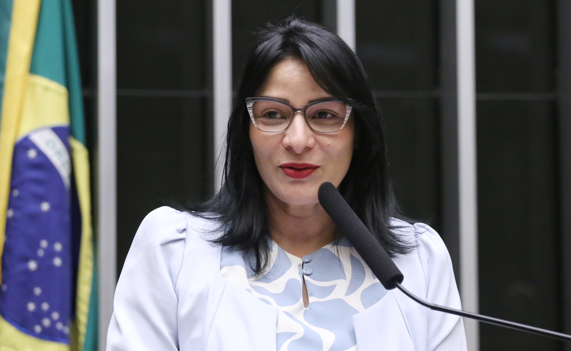 Comissão aprova criação do Disque Parente para denunciar violência contra indígenas Comissão aprova criação do Disque Parente para denunciar violência contra indígenas