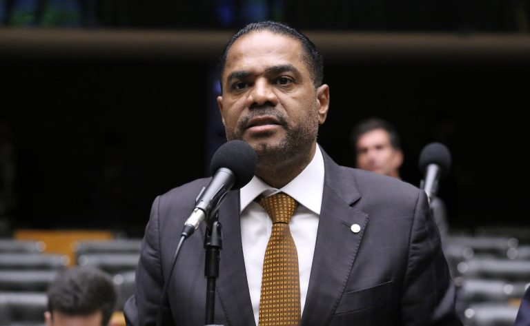 Discussão e votação de propostas legislativas. Dep. Márcio Marinho (REPUBLICANOS - BA)