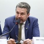 Projeto assegura oferta de terapia de reposição hormonal para homens no SUS