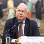 Relator confirma parecer favorável ao fim da escala 6x1; texto pode ser votado hoje em comissão da Câmara