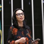 Comissão aprova projeto que caracteriza o acesso a remédios como direito humano