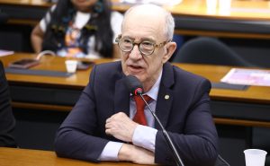 Dr. Zacharias Calil