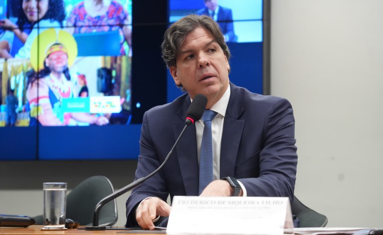 Ministro das Comunicações quer fortalecer infraestrutura e ampliar inclusão digital no país – Notícias Ministro das Comunicações quer fortalecer infraestrutura e ampliar inclusão digital no país – Notícias