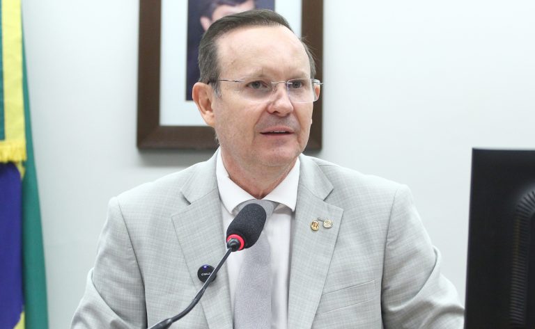 Comissão de Agricultura defende proibição de corte de recursos para defesa agropecuária Comissão de Agricultura defende proibição de corte de recursos para defesa agropecuária