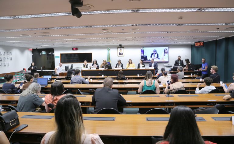 Audiência Pública - Política nacional de atenção integral às imunodeficiências primárias