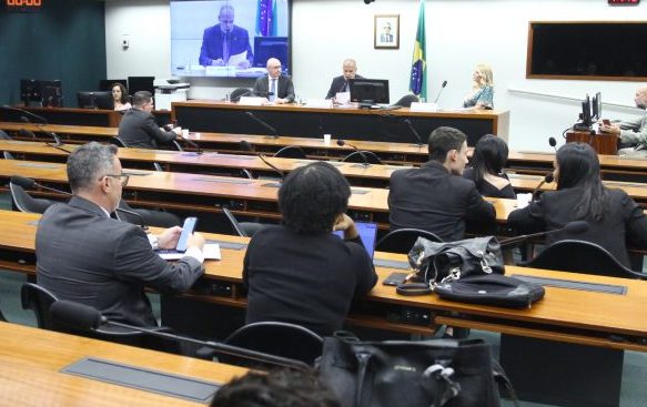 Audiência Pública - Regras relativas à cobrança de diárias em meios de hospedagens (PL 1.639/2025)