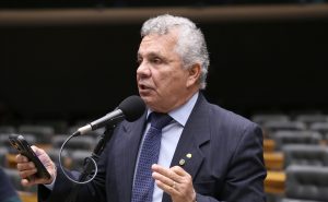 Alberto Fraga