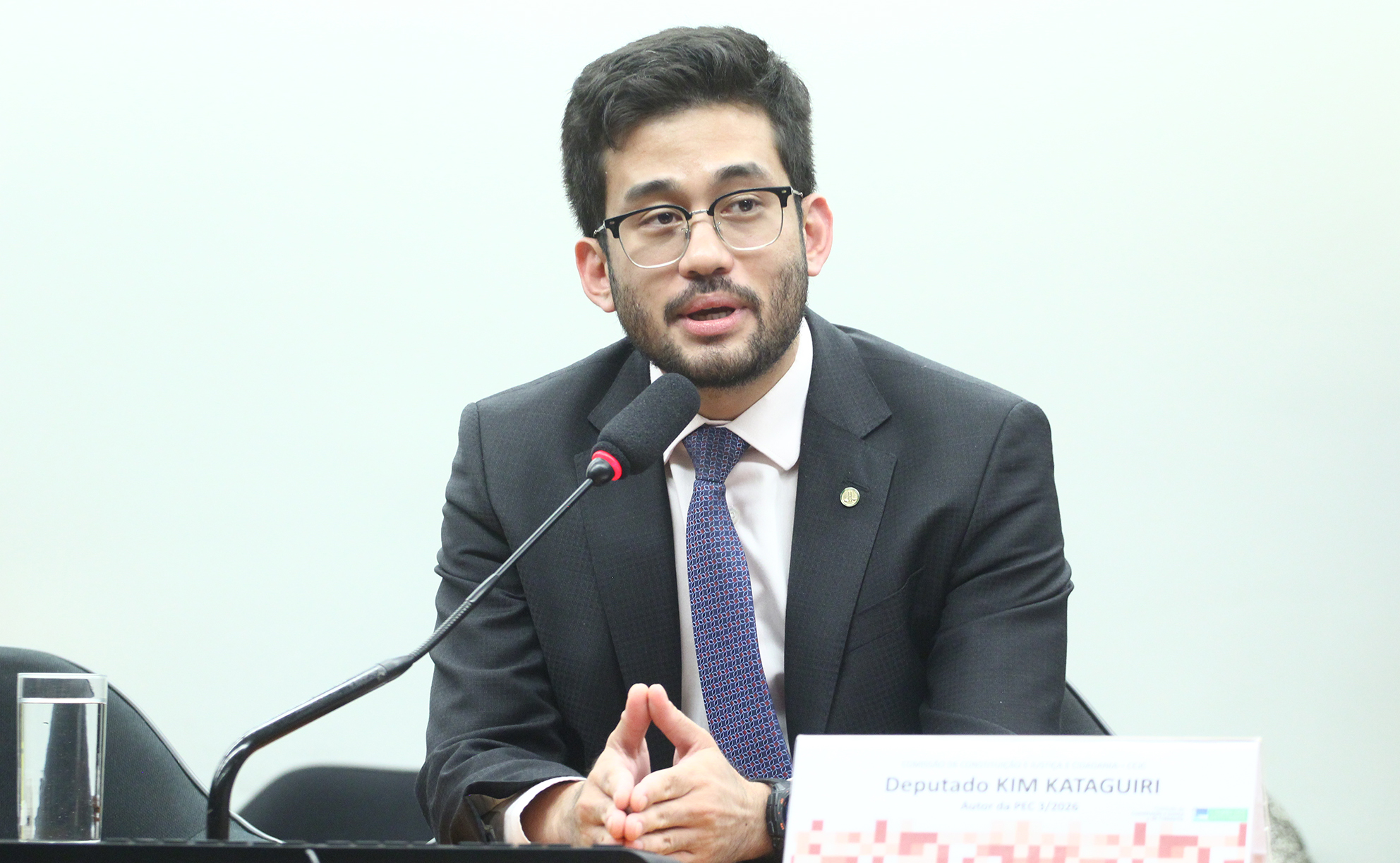 Comissão aprova proposta que incentiva doação de equipamentos de informática usados Comissão aprova proposta que incentiva doação de equipamentos de informática usados
