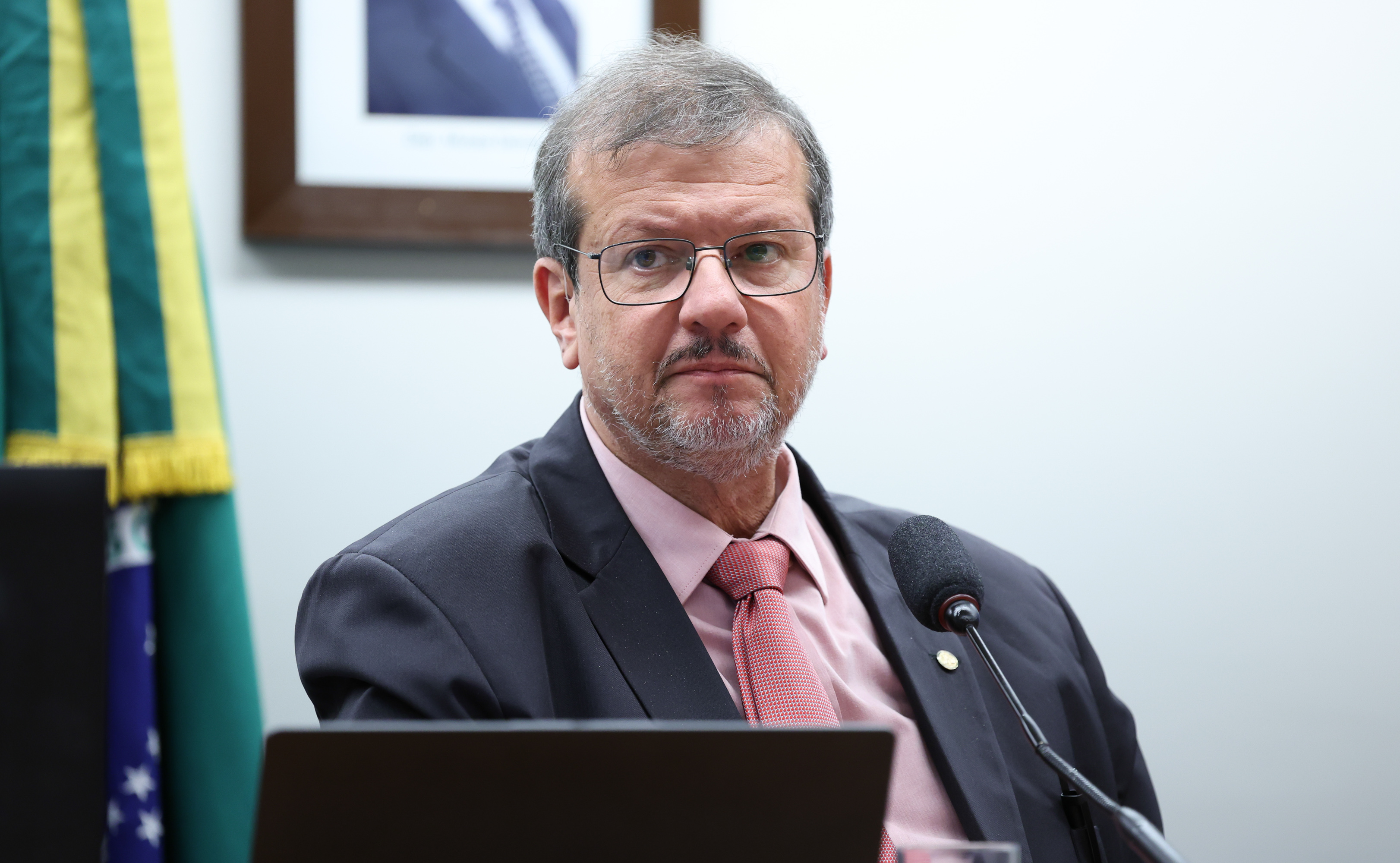 Comissão aprova projeto de estratégia para cuidado de pessoas idosas Comissão aprova projeto de estratégia para cuidado de pessoas idosas