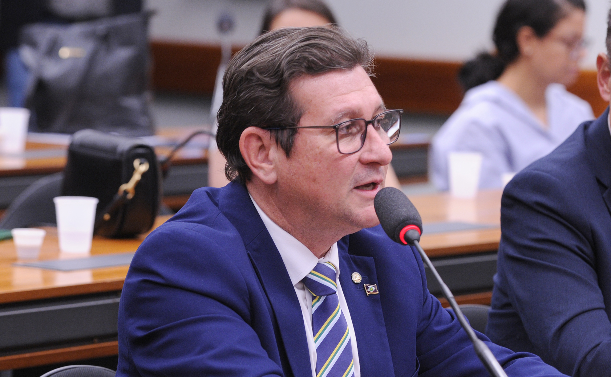 Comissão aprova o uso de novas assinaturas digitais Comissão aprova o uso de novas assinaturas digitais