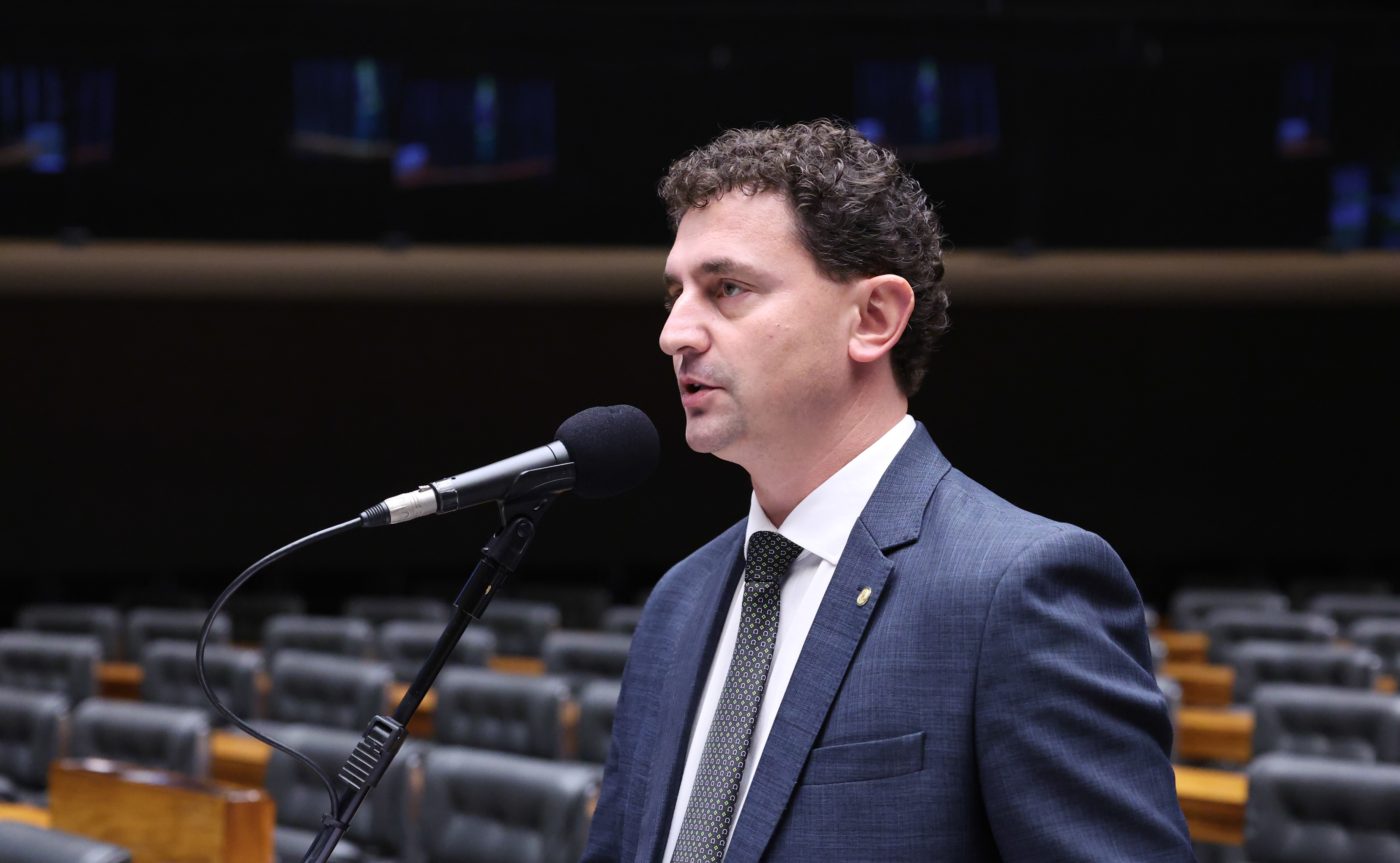 Câmara aprova aval do Ministério da Agricultura para normas que afetem o setor Câmara aprova aval do Ministério da Agricultura para normas que afetem o setor