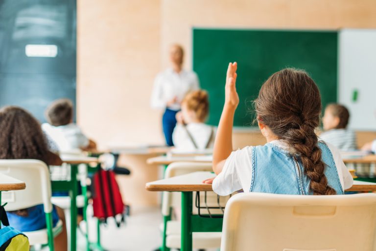 Sancionada lei que reajusta piso salarial dos professores da educação básica para R$ 5,1 mil – Notícias Sancionada lei que reajusta piso salarial dos professores da educação básica para R$ 5,1 mil – Notícias