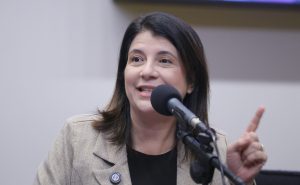 Acácio Favacho
