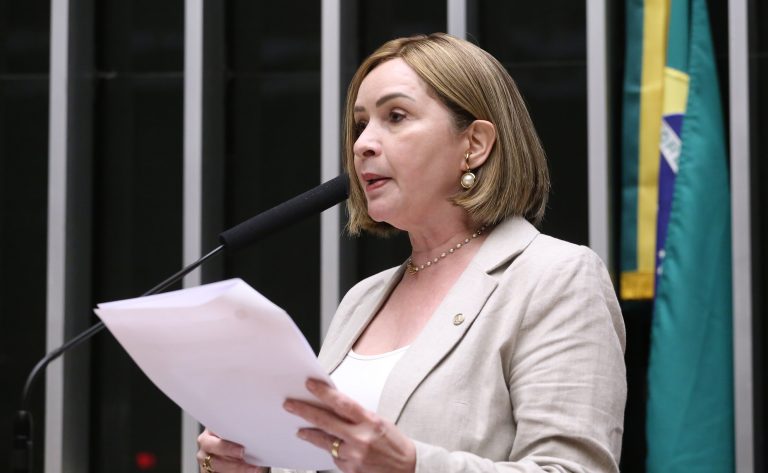 Comissão aprova criação do “Fator Amazônico” para repasses de saúde a região Norte – Notícias Comissão aprova criação do “Fator Amazônico” para repasses de saúde a região Norte – Notícias