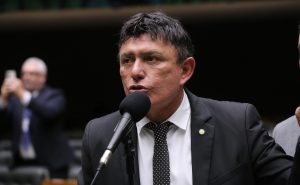 Delegado Éder Mauro