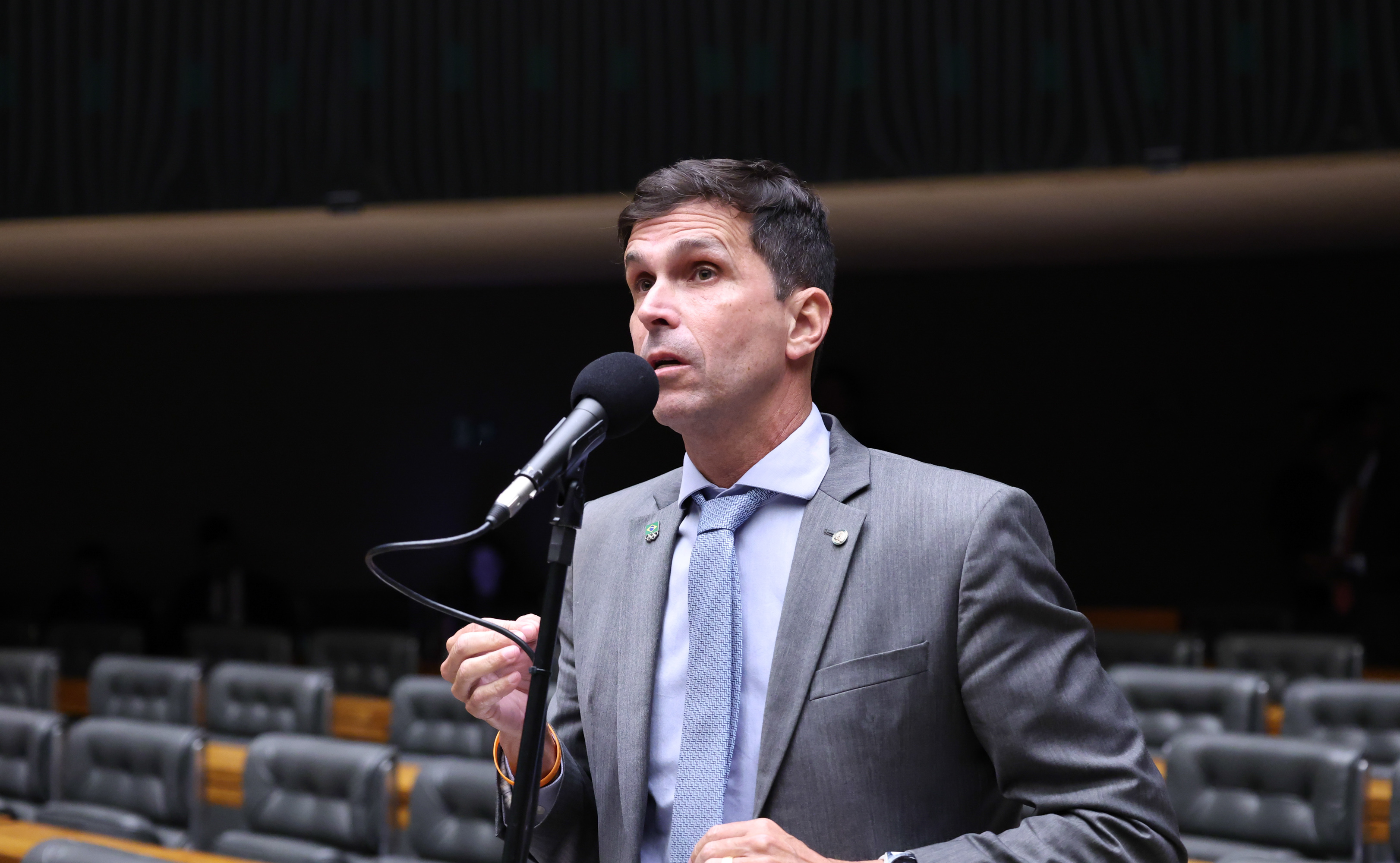 Comissão aprova regras nacionais de segurança para escolas de natação infantil Comissão aprova regras nacionais de segurança para escolas de natação infantil