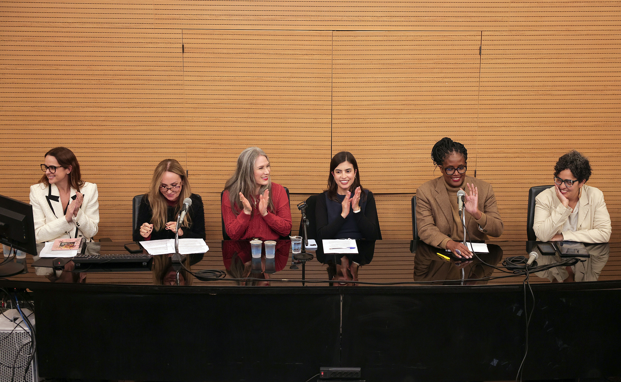 Tabata Amaral pede sugestões a projeto contra a misoginia em debate em São Paulo Tabata Amaral pede sugestões a projeto contra a misoginia em debate em São Paulo