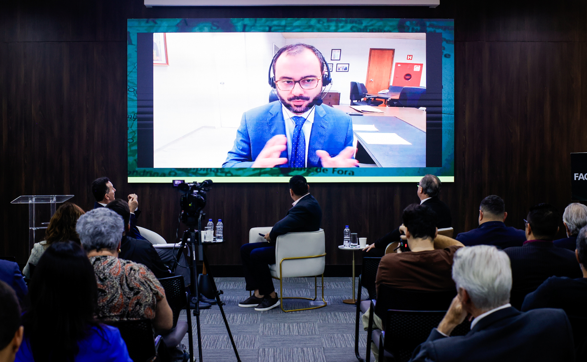 Em seminário, ministro anuncia que governo apresentará proposta para atualizar limites do MEI