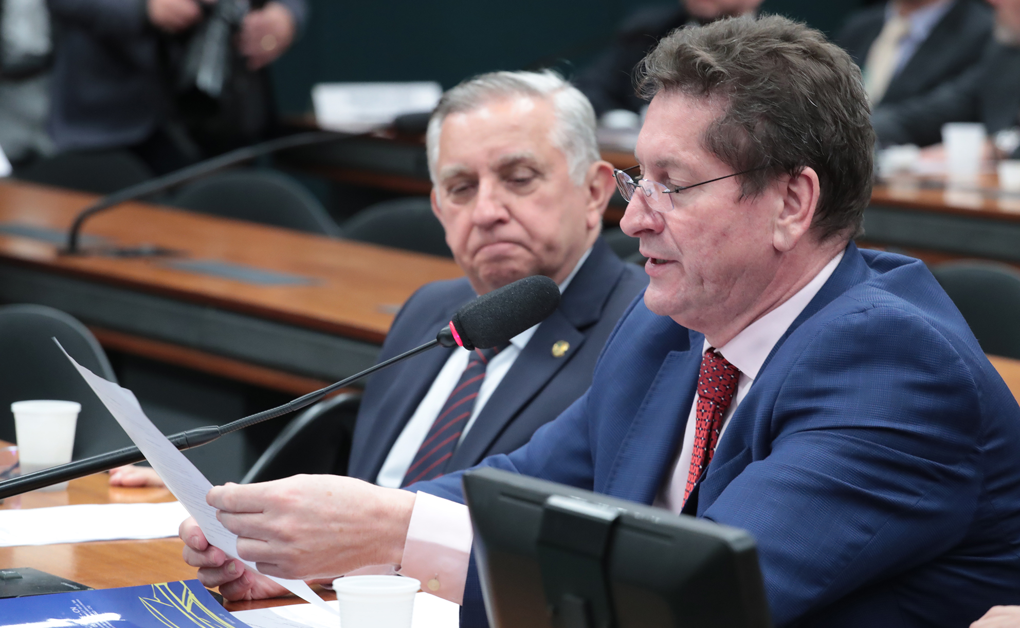 Comissão de Orçamento fará 23 audiências públicas para ouvir ministros e debater financiamentos Comissão de Orçamento fará 23 audiências públicas para ouvir ministros e debater financiamentos