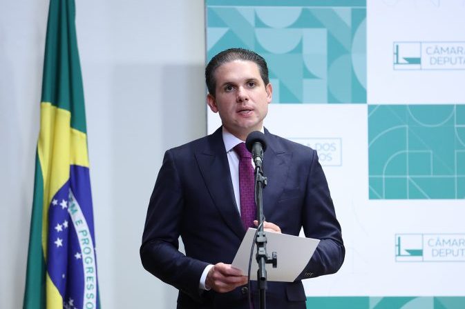 Motta critica novas tarifas dos Estados Unidos sobre produtos brasileiros e defende setor produtivo
