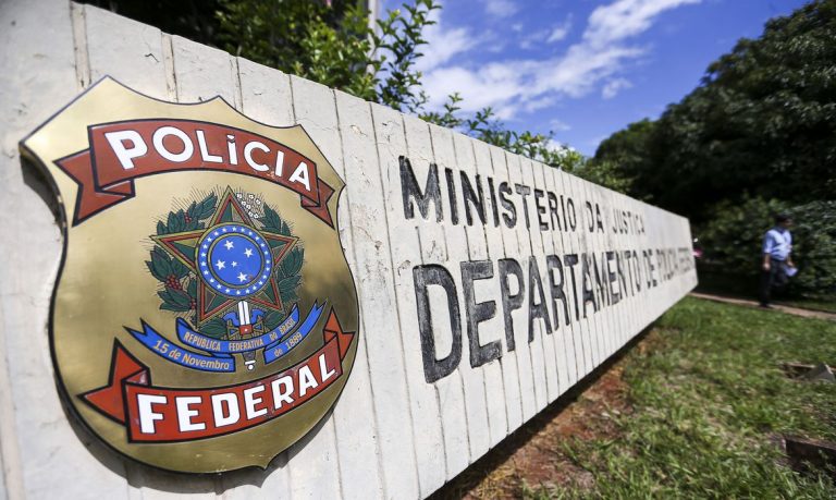 Câmara aprova repasse de verba de apostas online para a Polícia Federal