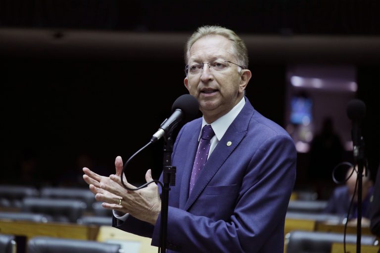 Lei confere o título de Capital Nacional do Açafrão para cidade de Mara Rosa, em Goiás Lei confere o título de Capital Nacional do Açafrão para cidade de Mara Rosa, em Goiás