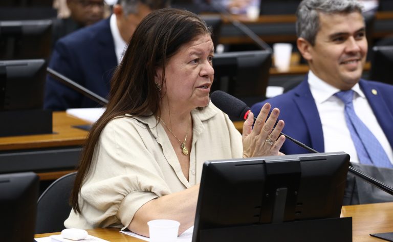 CCJ da Câmara aprova proposta que busca otimizar reforço vacinal – Notícias CCJ da Câmara aprova proposta que busca otimizar reforço vacinal – Notícias