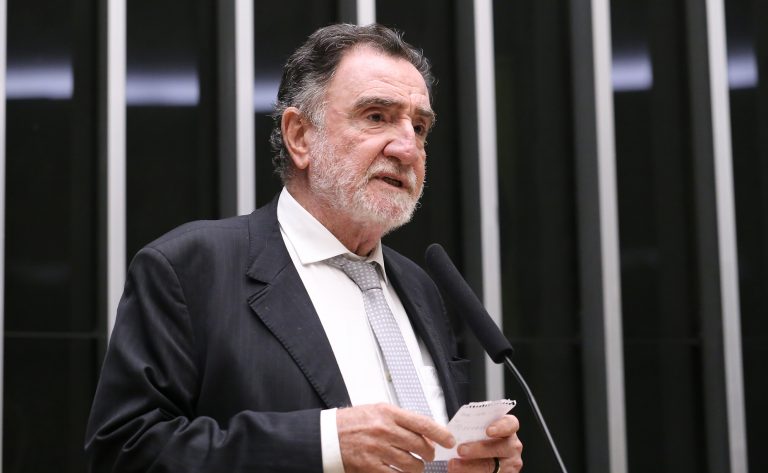 Comissão de Constituição e Justiça aprova criação de selos de apoio à agricultura familiar Comissão de Constituição e Justiça aprova criação de selos de apoio à agricultura familiar