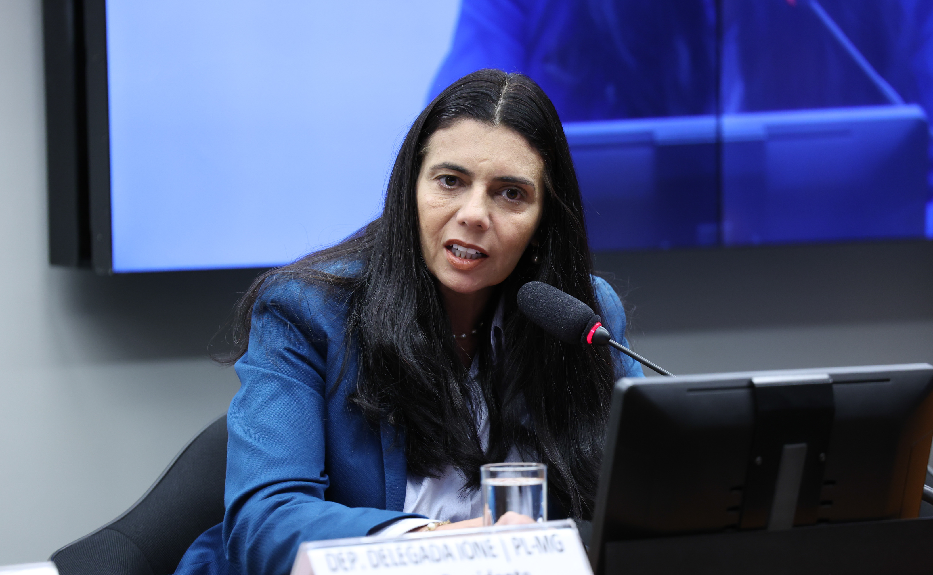 Comissão aprova criação de sistema nacional de prevenção e combate ao feminicídio Comissão aprova criação de sistema nacional de prevenção e combate ao feminicídio