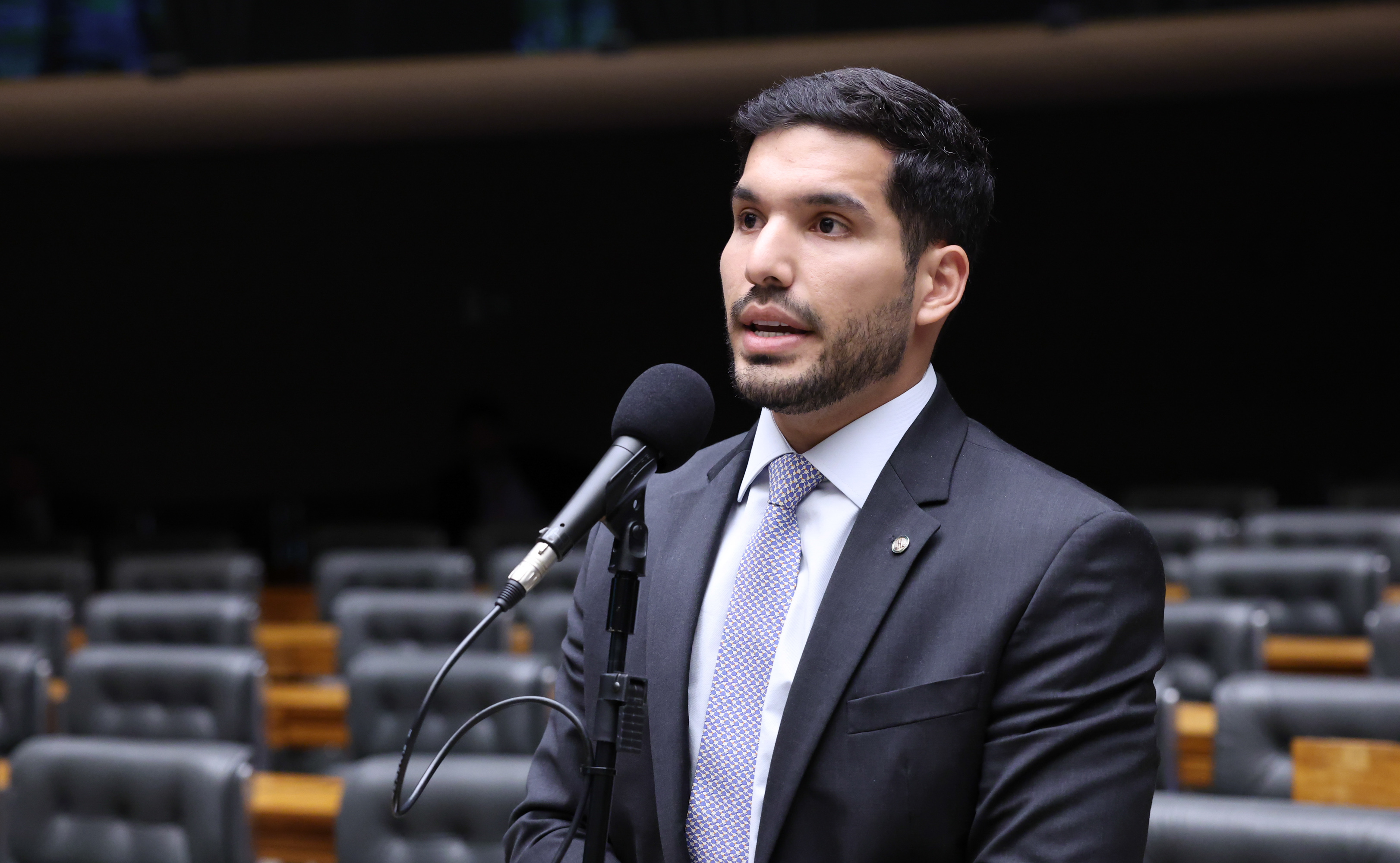 Comissão aprova isenção de Imposto de Renda para profissionais de segurança pública Comissão aprova isenção de Imposto de Renda para profissionais de segurança pública