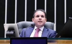 Tabata Amaral
