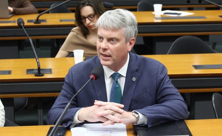 Audiência Pública - Impactos das bets. Secretário-adjunto - Secretaria de Prêmios e Apostas do Ministério da Fazenda, Fabio Macorin.