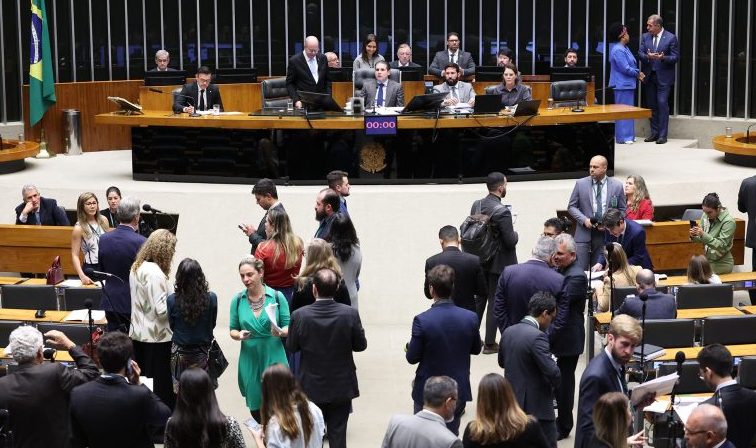 Discussão e votação de propostas legislativas. Presidente da Câmara dos Deputados, Hugo Motta (REPUBLICANOS - PB)