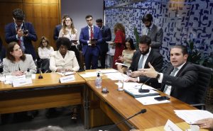 texto alternativo não fornecido