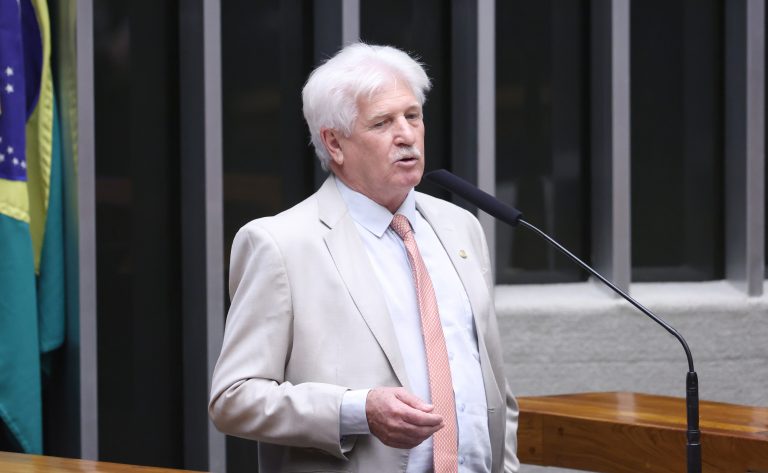 Deputados aprovam criação da Semana da Empresa Júnior